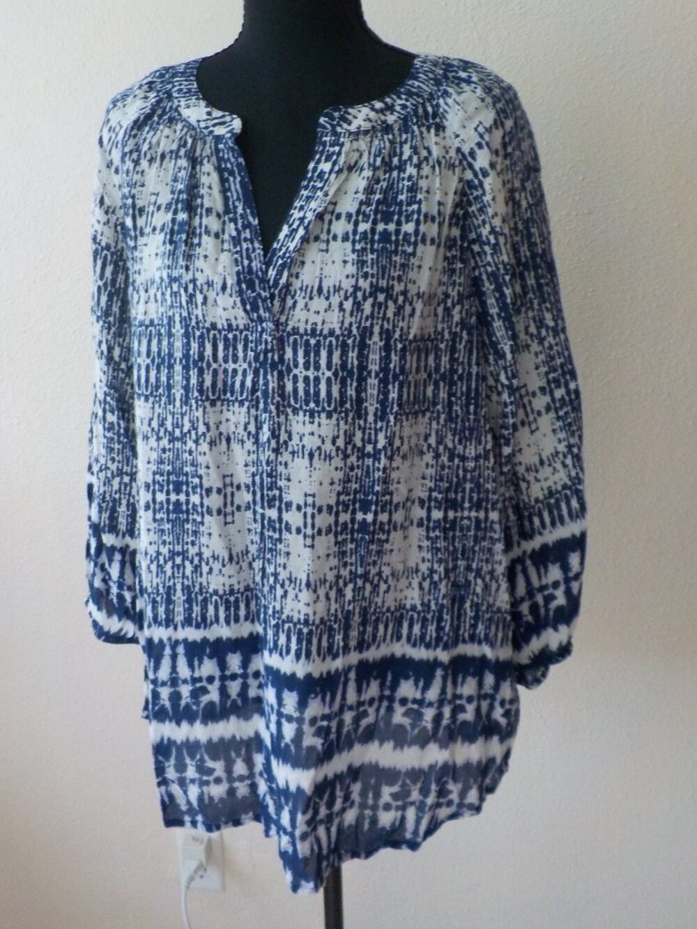beachlunchlounge Blouse Tunic - Large - NWT Blue White Tie Dye (2581)